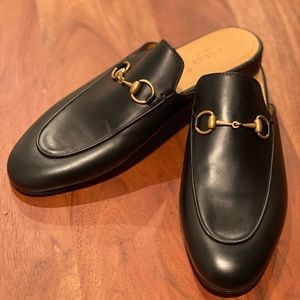 Gucci horsebit detailed leather loafer